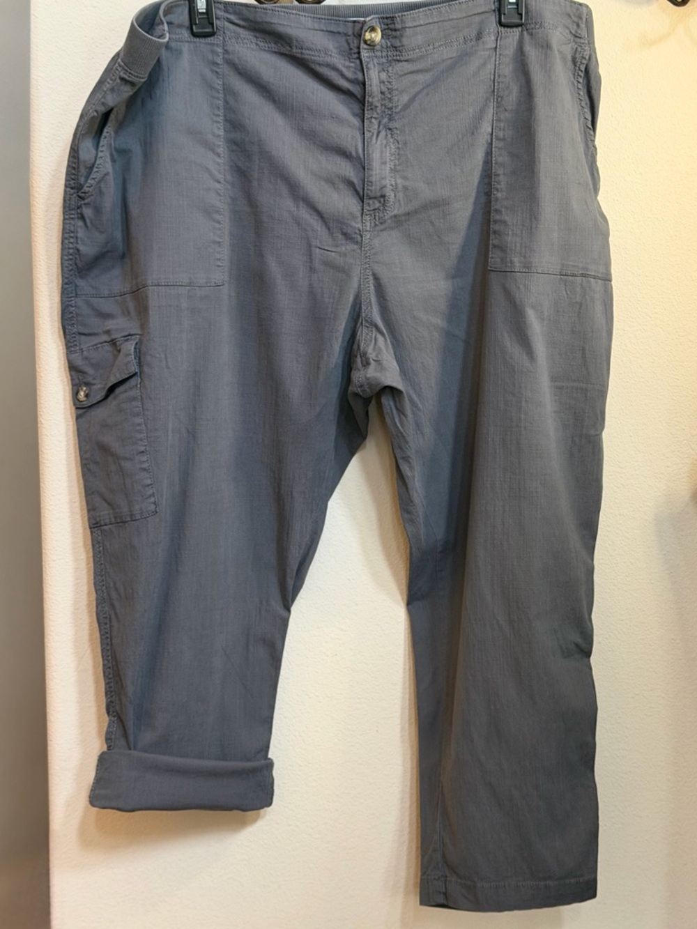 Sonoma Women’s Gray Cargo Pants